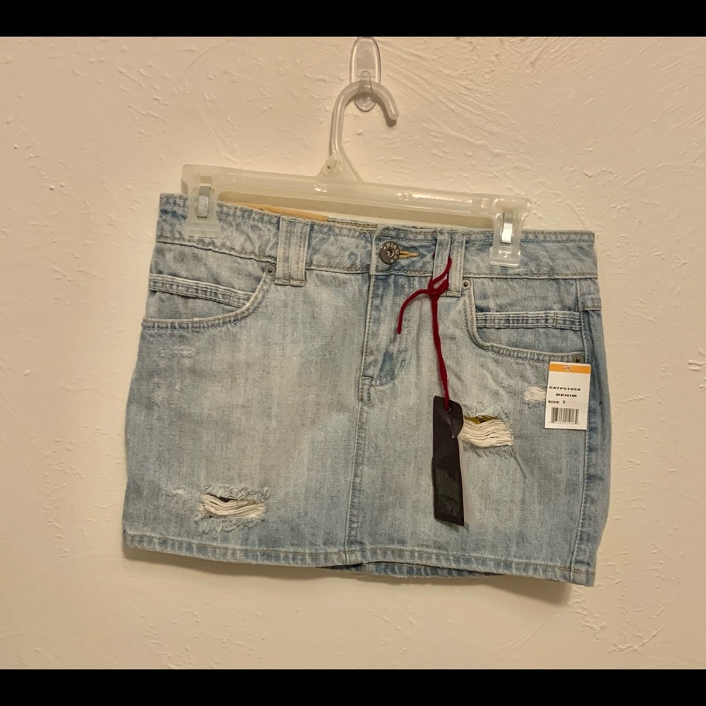 ❤️⭐️5 for 25⭐️NWT Piama distressed skirt size 7